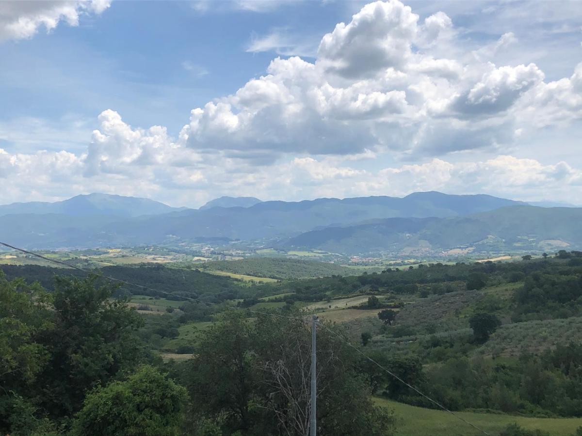Casa Vacanze Vecchio Frantoio Residenza Moraiolo Spoleto Eksteriør billede